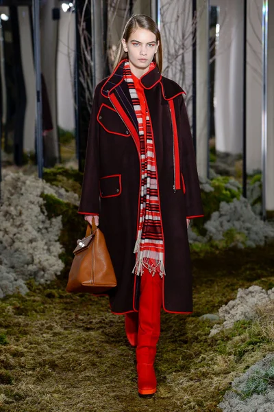 Look 9